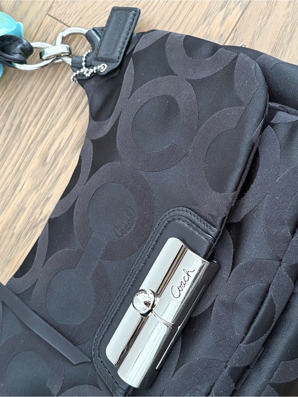Vintage Black Coach Op Art Shoulder Bag - Picture 4 of 9